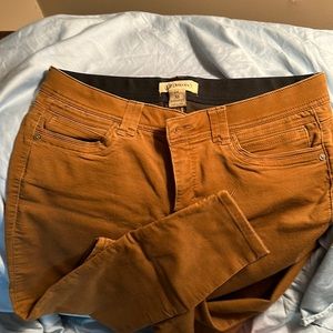 Democracy AB technology.  Size 14.  Like new